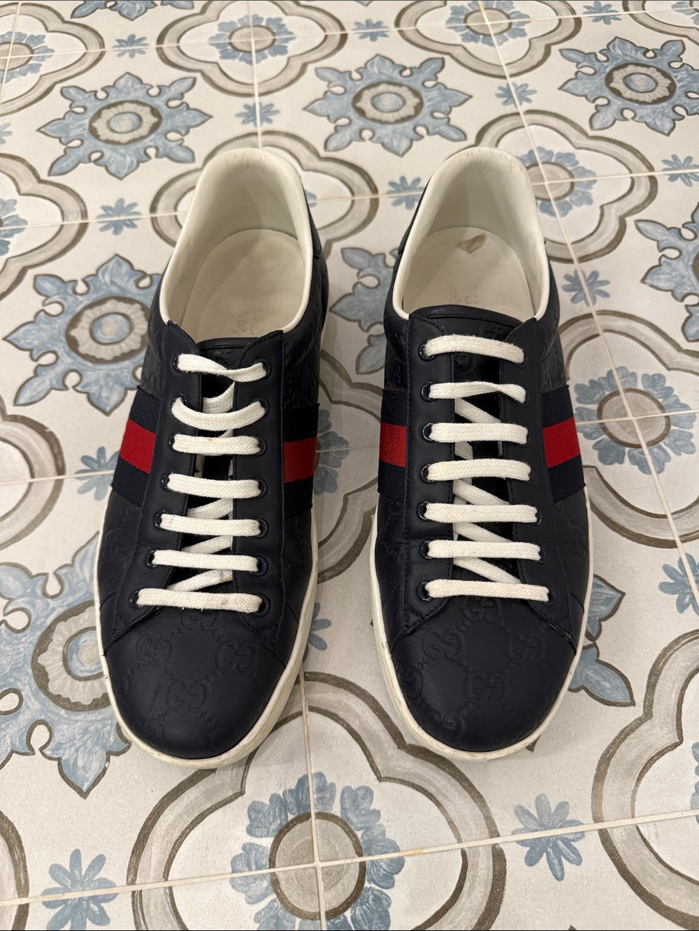 Men’s Navy Leather Gucci Sneakers - Gucci 10 or US Equivalent size 11
